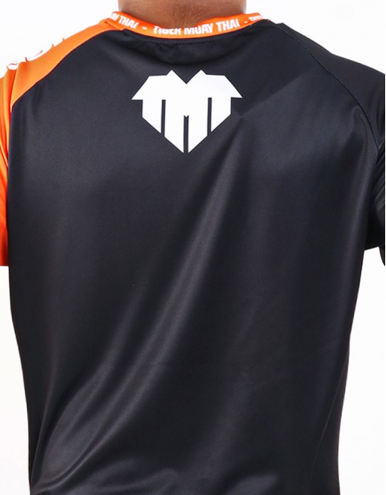 black and orange t shirt